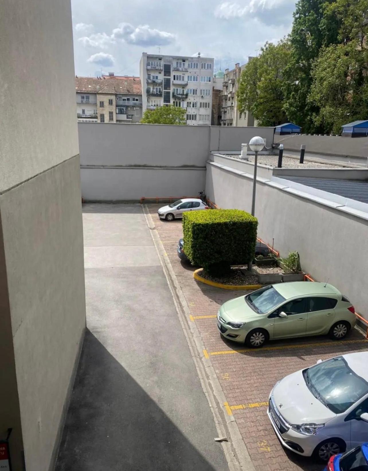 Deluxe City As Apartment - Free Parking زغرب المظهر الخارجي الصورة